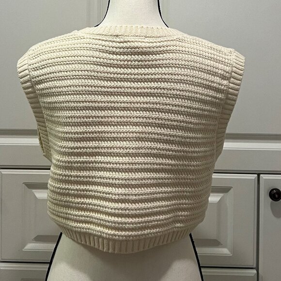 NWOT Line & Dot Cream Cropped Sweater Vest in Cotton Knit Size S - Picture 7 of 8